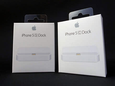 iPhone 5s DockとiPhone 5c Dock