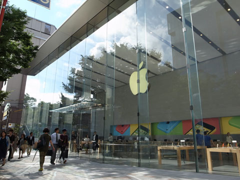 Apple Store 表参道の外観