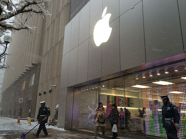 真冬のApple Store 札幌