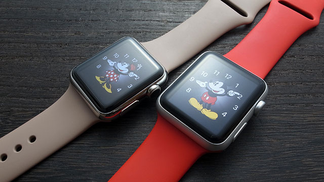 Apple Watch ミッキーマウス／ミニーマウス文字盤