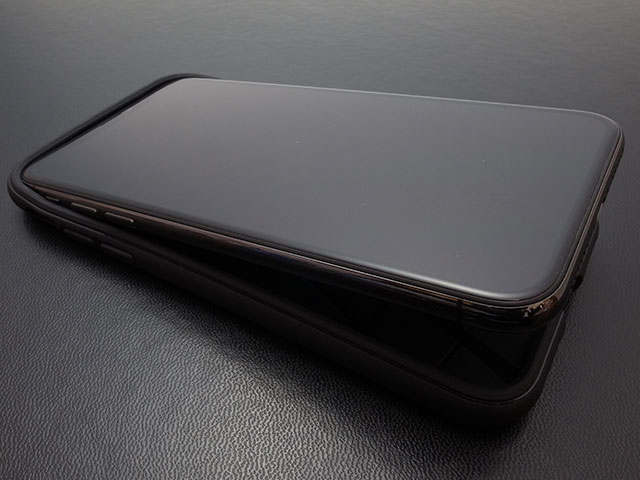 Spigen ラギッド・アーマー for iPhone X