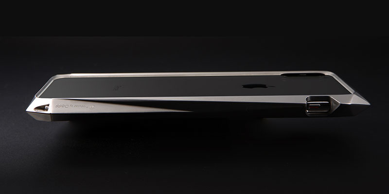 Deff CLEAVE Titanium Bumper 180 for iPhone X/XS