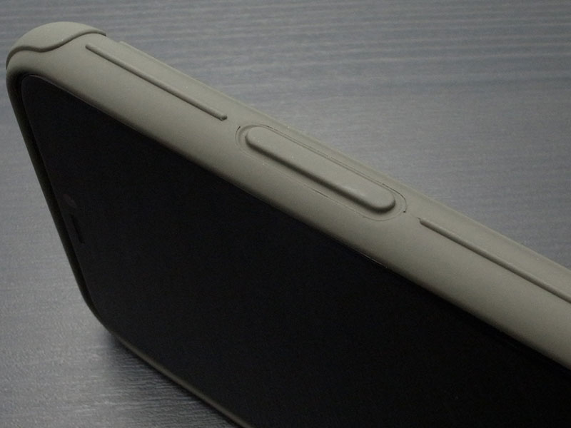 GRAMAS COLORS “Rib Light” TPU Shell Case for iPhone 11 Pro