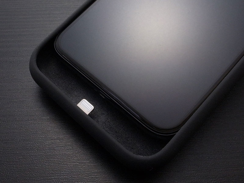 iPhone 11 Pro Smart Battery Case