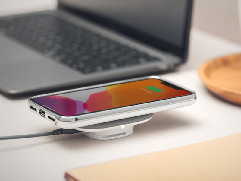 moshi SnapTo Wireless Charger