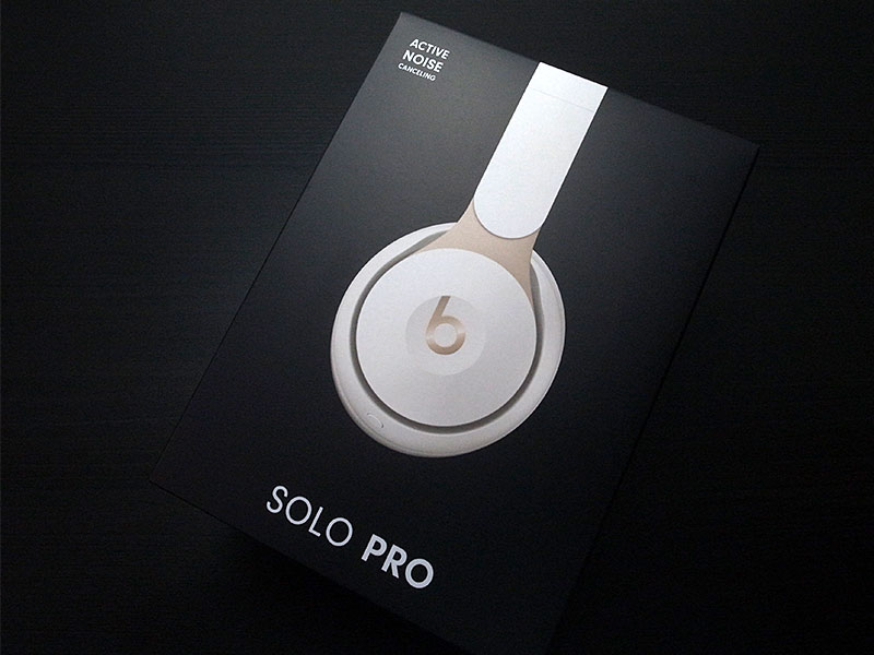 レビュー Beats Solo Pro Wirelessノイズキャンセリングヘッドフォン