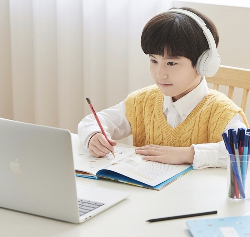 ベルキン SOUNDFORM Mini Wireless On-Ear Headphones for Kids
