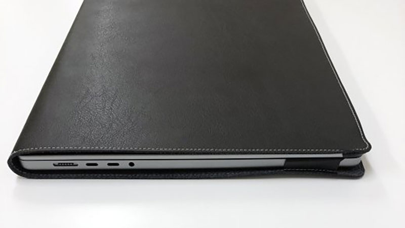 バード電子 MacBook Pro 16ジャケット