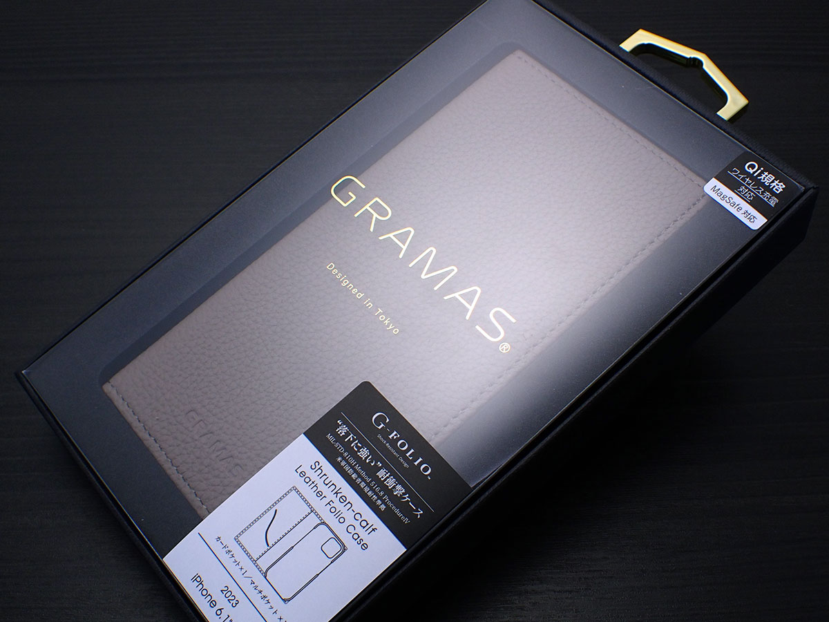 GRAMAS “G-FOLIO” シュランケンカーフレザー フォリオケース iPhone 15 Pro