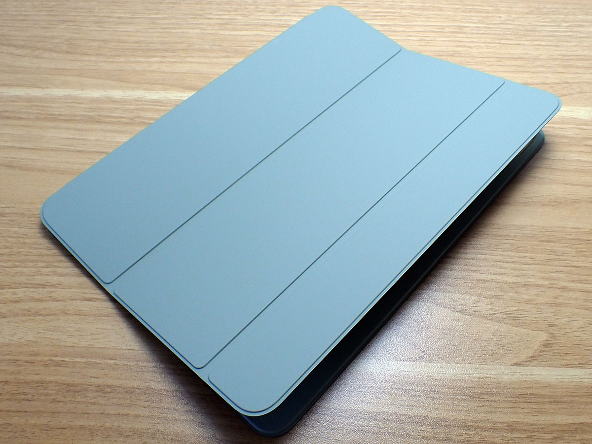 iPad Air（M2）用 Smart Folio