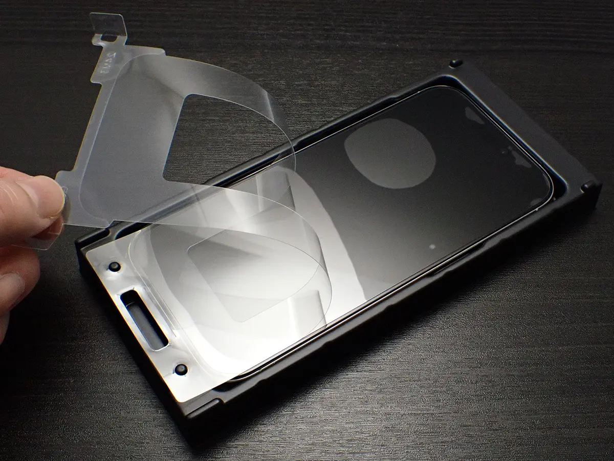 iPhone 16 Pro用 FLEX 3D ゴリラガラス