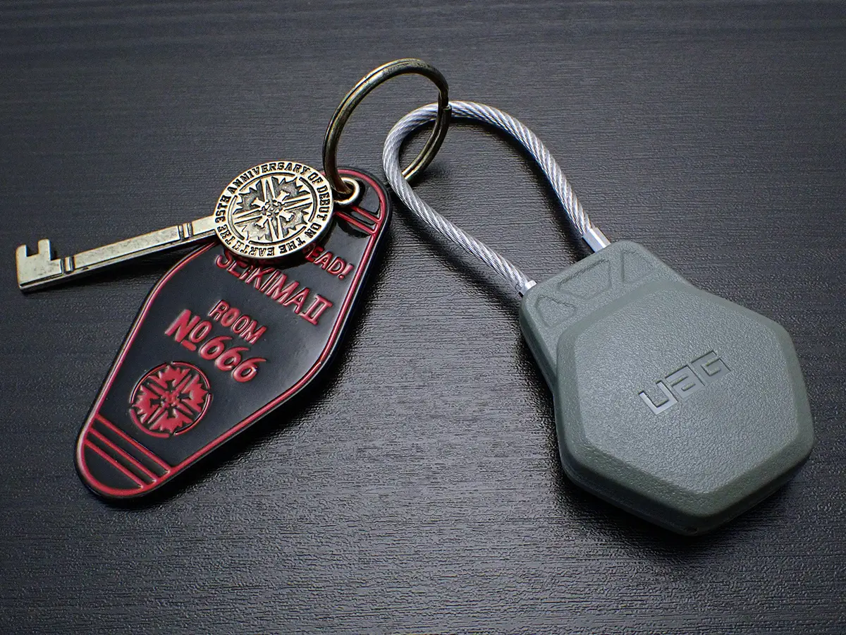 UAG AirTagケースCIVILIAN