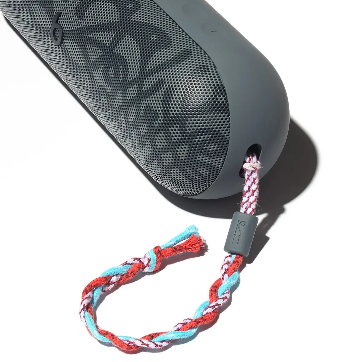 Kiko Kostadinov Beats Pill リミテッドエディション