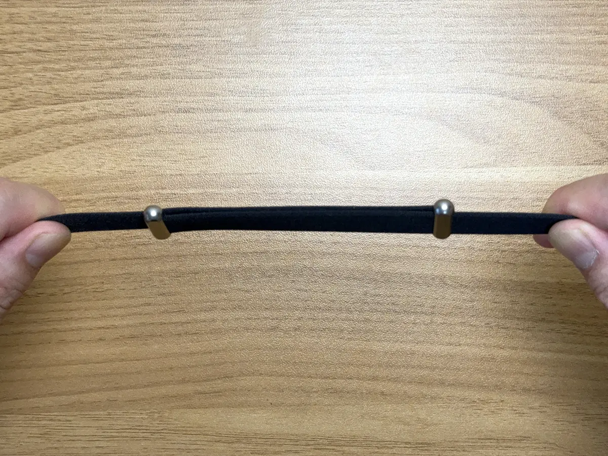 クロスボディストラップ