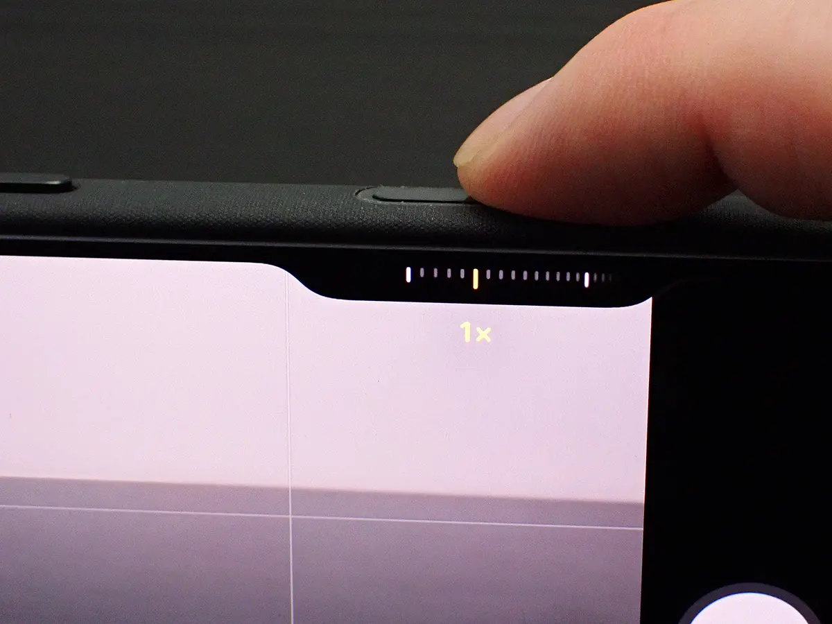 iPhone 17 Proテックウーブンケース