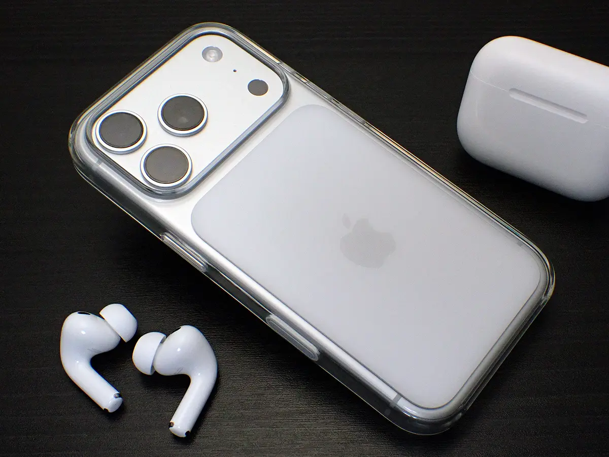 iPhone 17 Proクリアケース