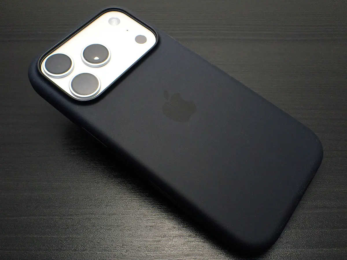 iPhone 17 Proシリコーンケース