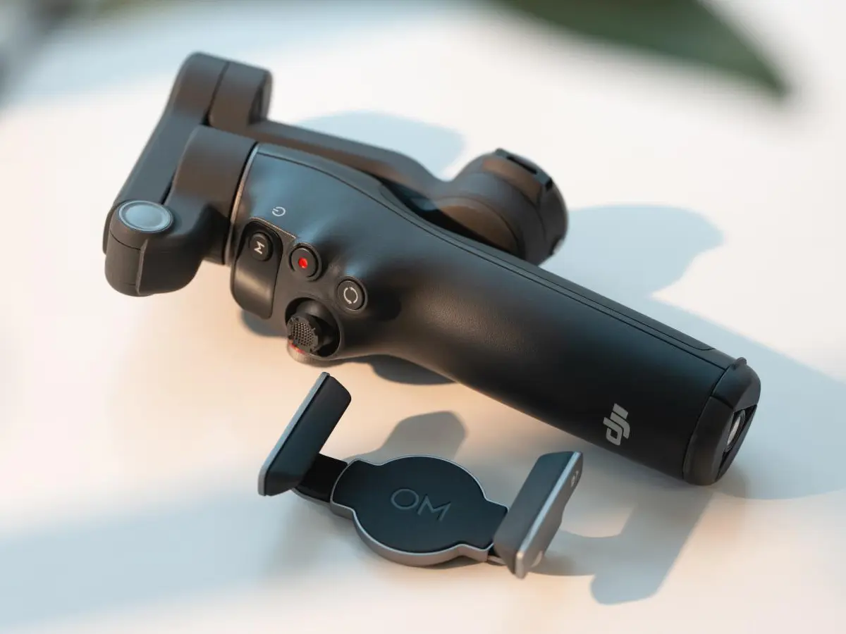DJI Osmo Mobile 8