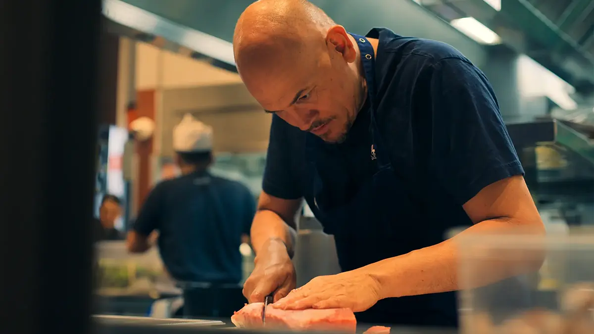 ナイフエッジ：ミシュランの星への挑戦