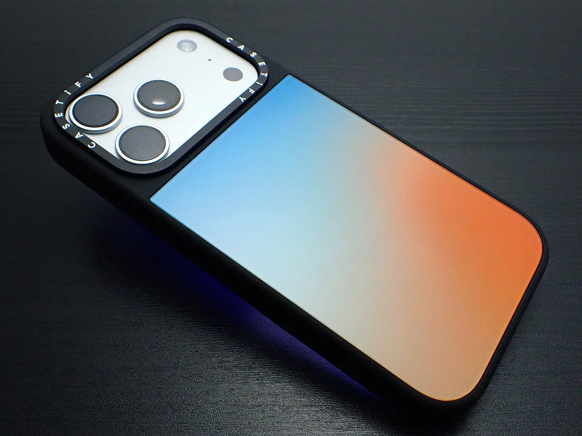 CASETiFY iPhone 17 Pro用 グレーズケース