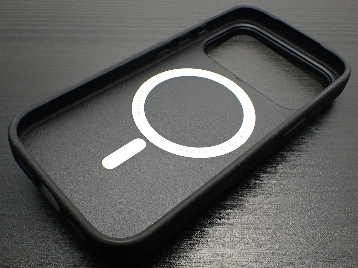 CASETiFY iPhone 17 Pro用 グレーズケース