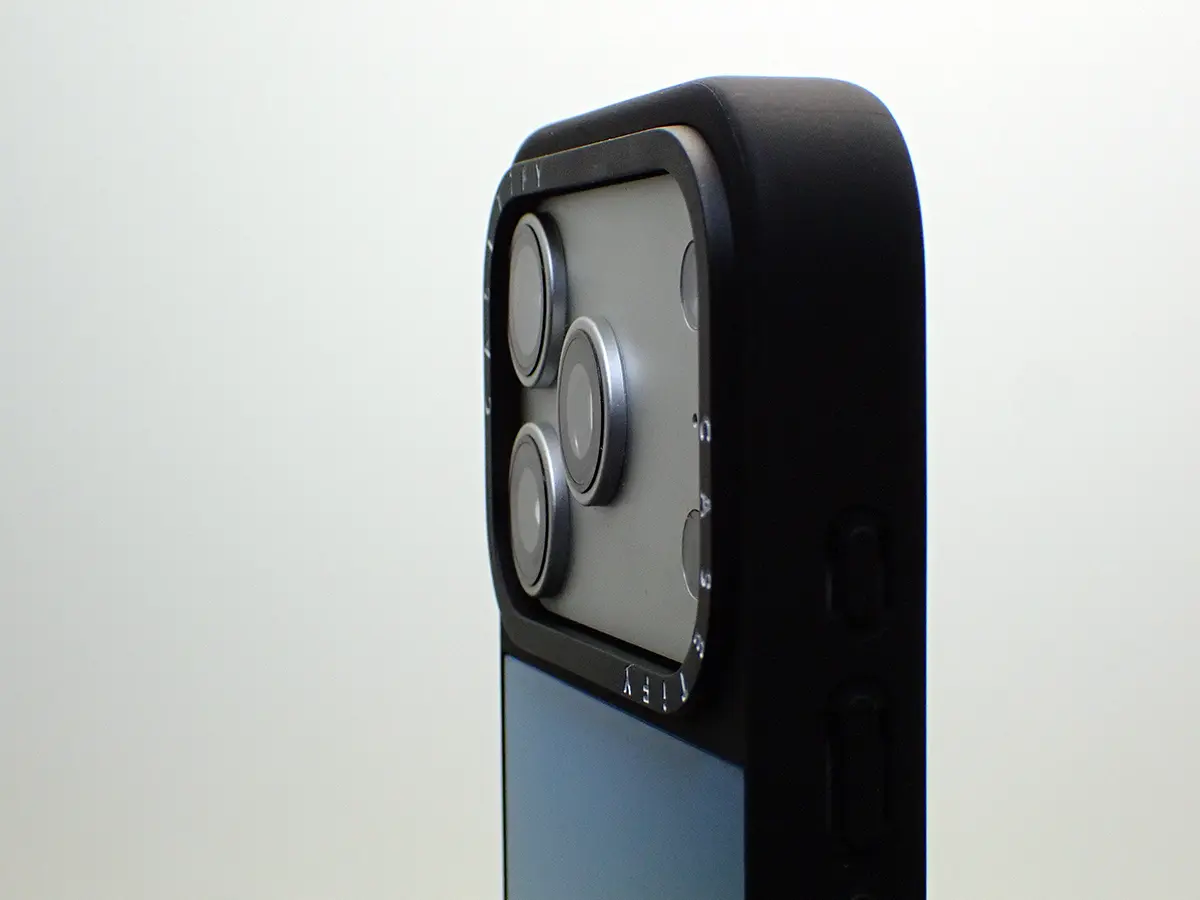 CASETiFY iPhone 17 Pro用 グレーズケース