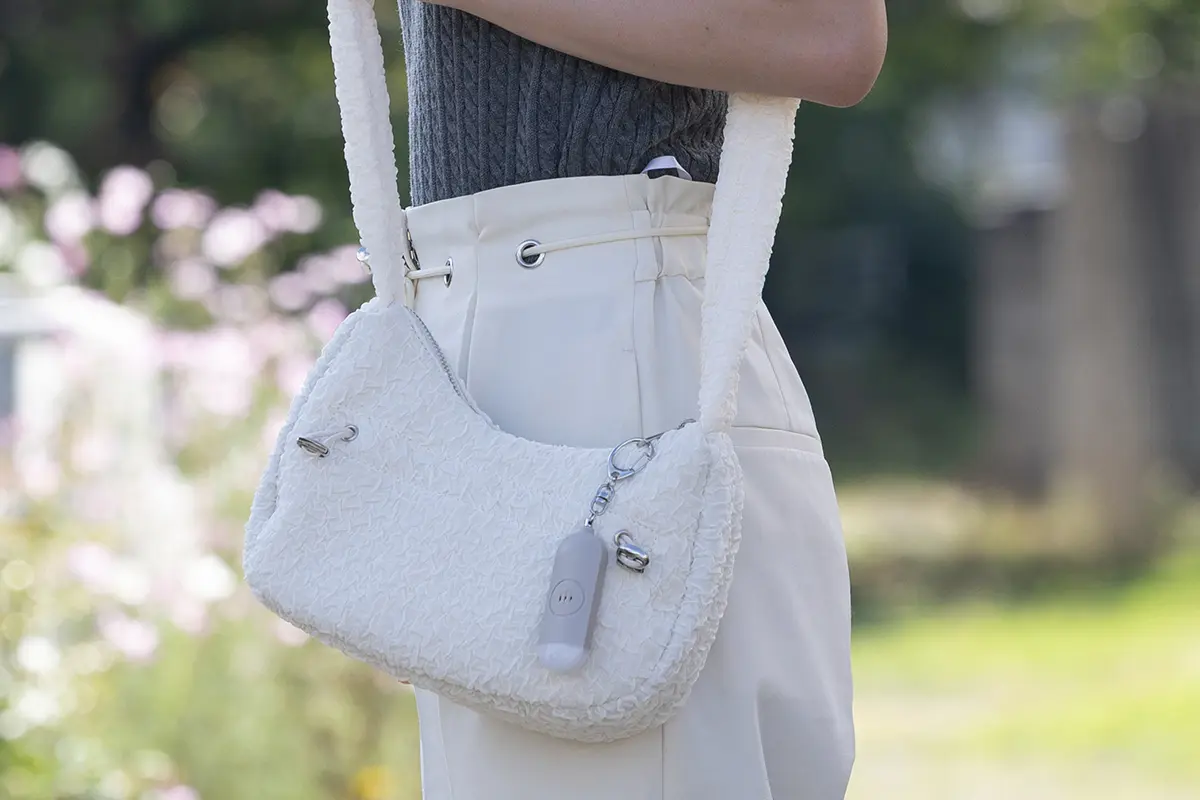 iPhoneの「探す」で居場所がわかる防犯ブザー