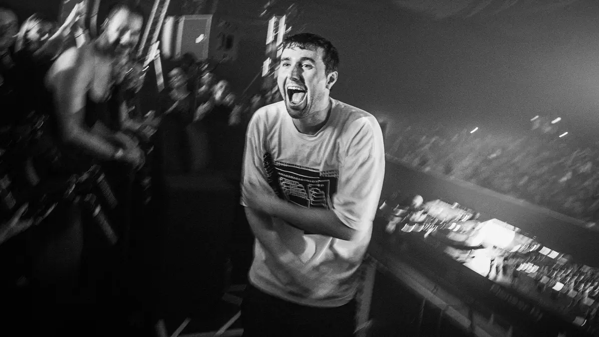 Apple Music Live: Fred again..