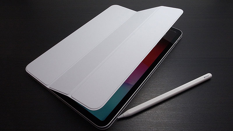 レビュー】11インチiPad Pro用Smart Folio：前面と背面を保護するApple