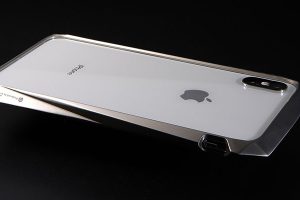 Deff CLEAVE Titanium Bumper 180 for iPhone X/XS