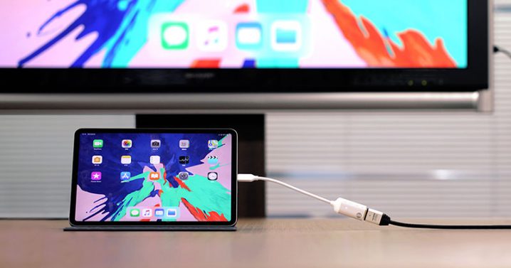 Arbejdskraft Male uheldigvis 新製品】iPad ProやMacのUSB-C端子から、HDMIディスプレイに映像出力できるアダプタ「TUNEWEAR USB-C TO HDMI  V2.0 4K UHDTV 変換アダプタ」 - アイアリ