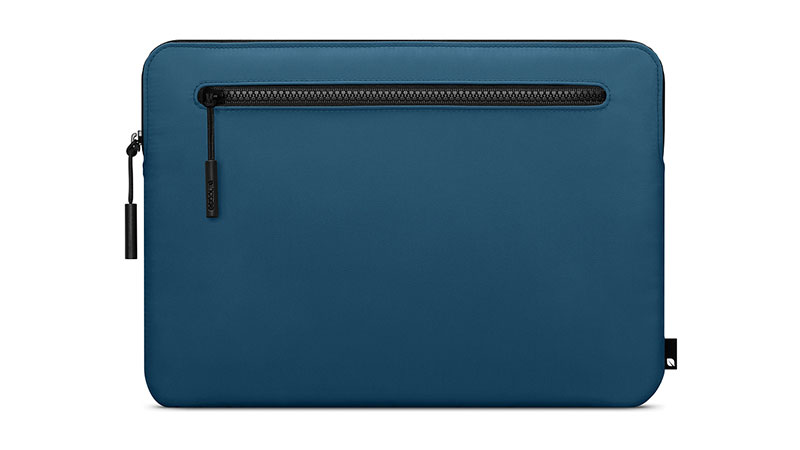 Incase Compact Sleeve in Flight Nylon for MacBook