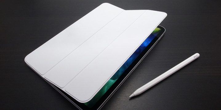 Apple iPad Pro 11インチ用Smart Folio