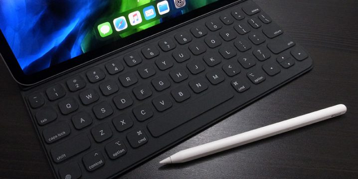 11インチiPad Pro（第2世代）用Smart Keyboard Folio