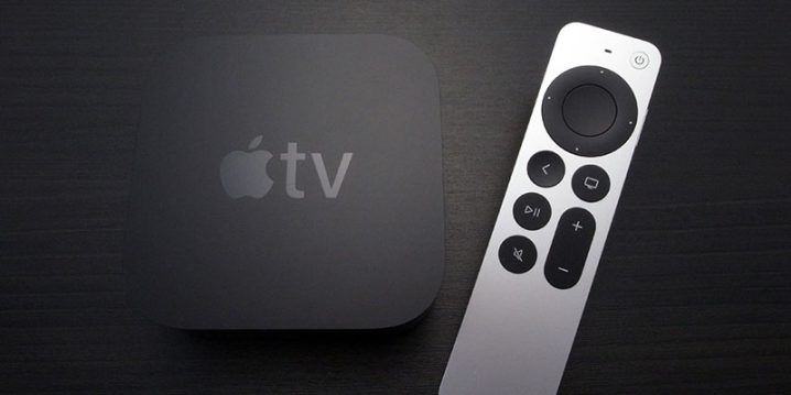 Apple TV 4KとSiri Remote