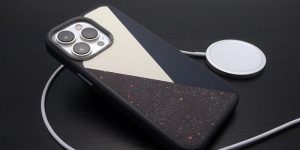 Decoded Snap On Case for iPhone 13 Pro