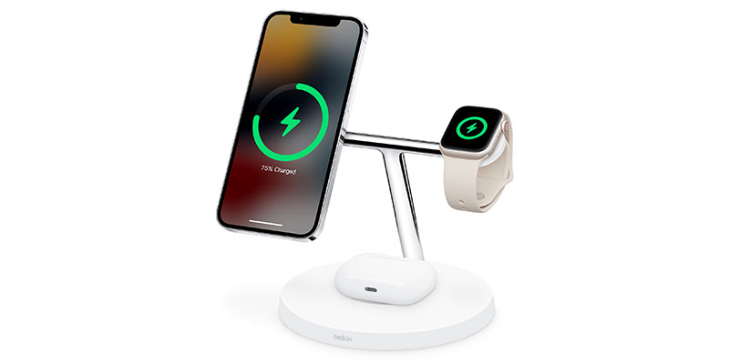 Belkin BOOST↑CHARGE PRO 3-in-1 Wireless Charging Stand with MagSafe