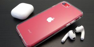 Simplism iPhone SE（第3世代）GLASSICA 背面ゴリラガラスケース