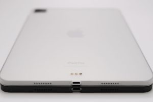 THE FROST AIR for iPad Pro（11インチ 第4世代）