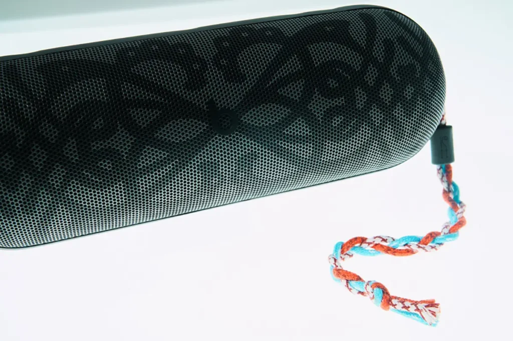 KIKO KOSTADINOV BEATS PILL コラボ スピーカー デザイナーのキコ・コスタディノフとコラボしたBeats Pill