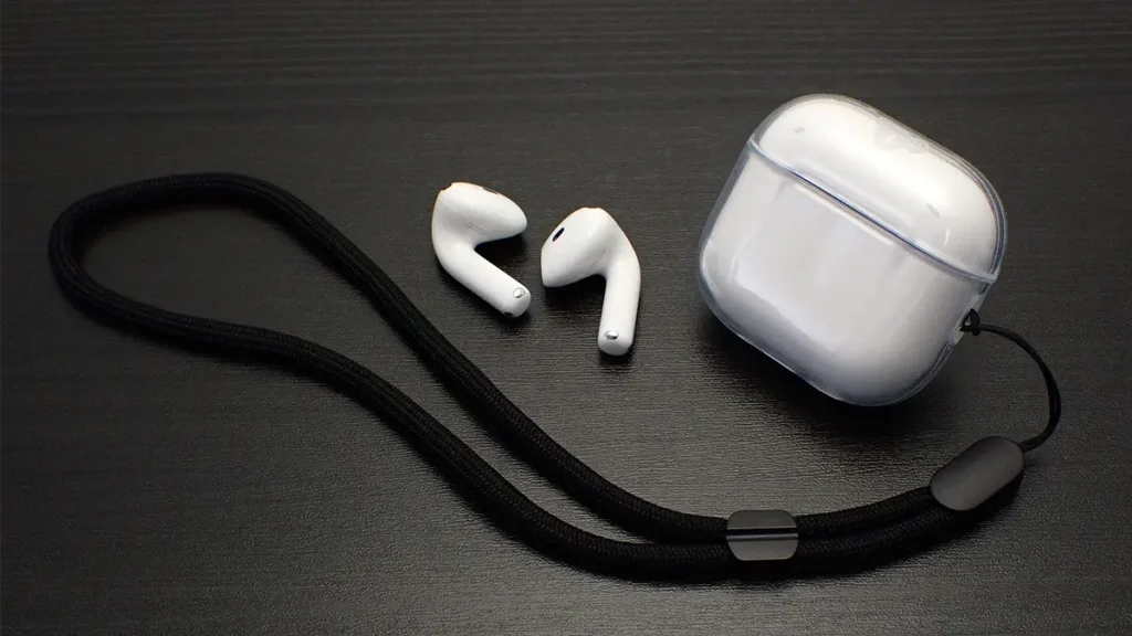 Tech21 EvoClear Case for AirPods 4