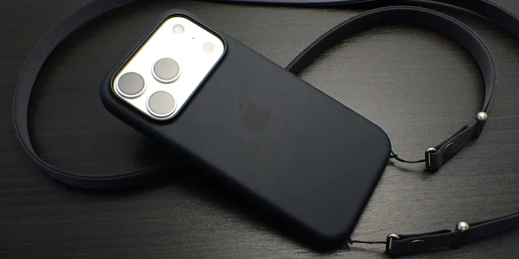 Apple純正 MagSafe対応iPhone 17 Proシリコーンケース