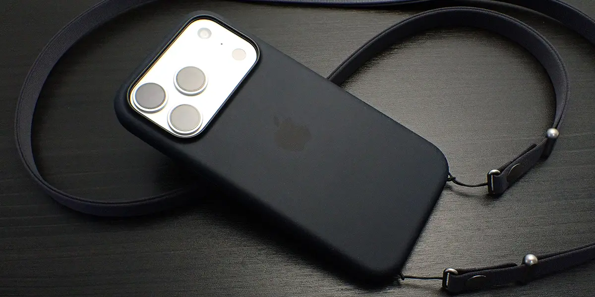 Apple純正 MagSafe対応iPhone 17 Proシリコーンケース