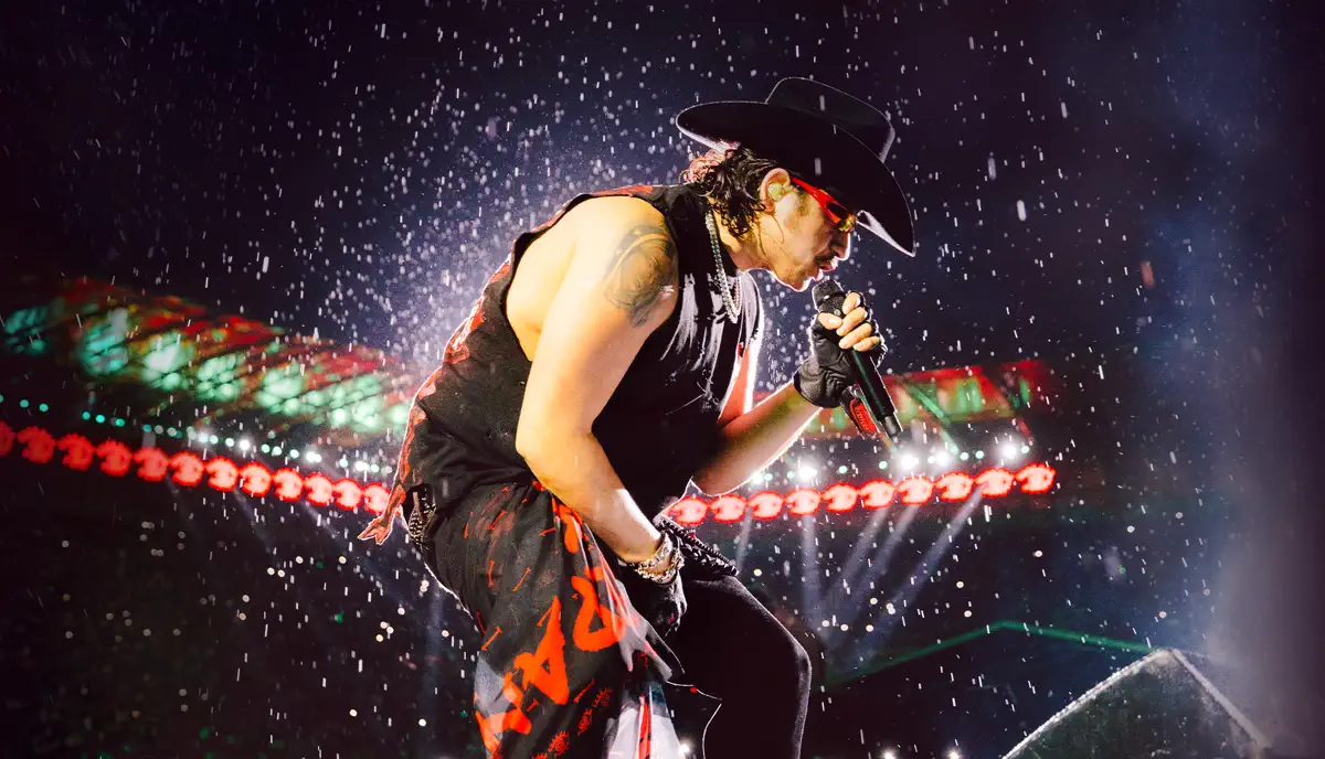 Apple Music Live: Fuerza Regida