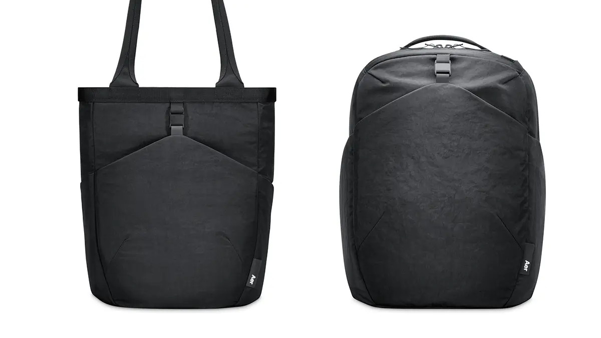 Aerブランドのトートバッグ「Go Tote 2」とバックパック「Go
