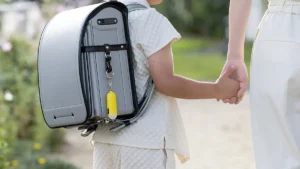 iPhoneの「探す」で居場所がわかる防犯ブザー