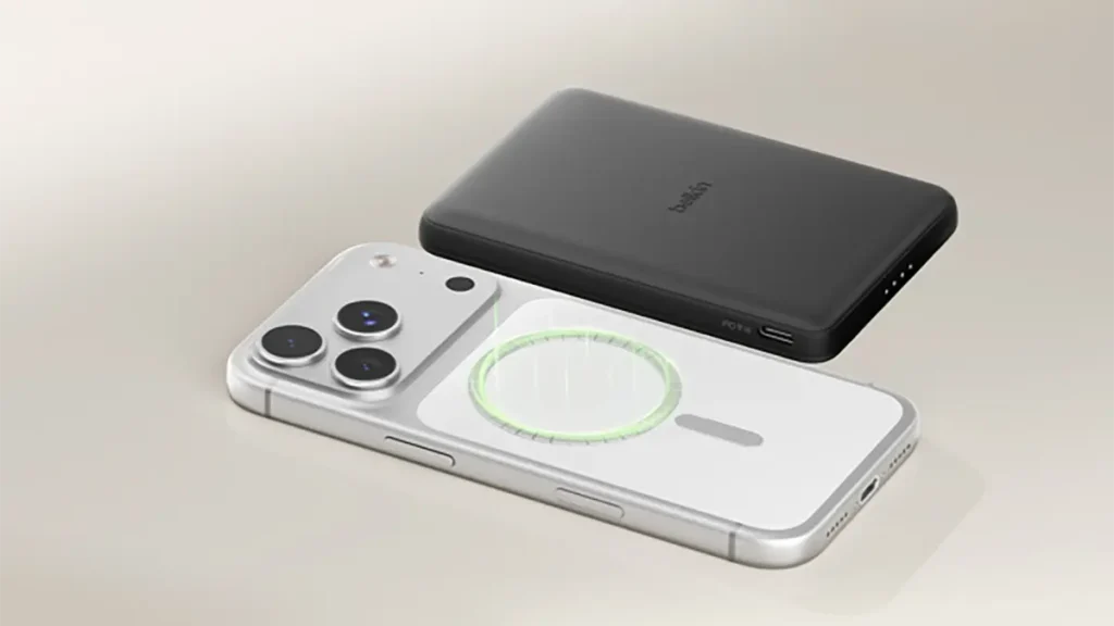Belkin BoostCharge 薄型マグネット式モバイルバッテリー5K