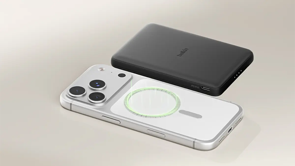 Belkin BoostCharge 薄型マグネット式モバイルバッテリー5K