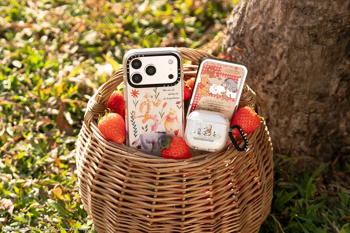 CASETiFY くまのプーさん コレクション